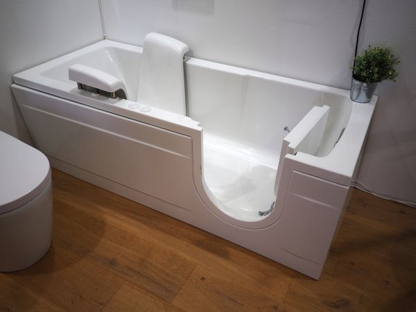Cost of Walk In Tub Repair in Lenexa