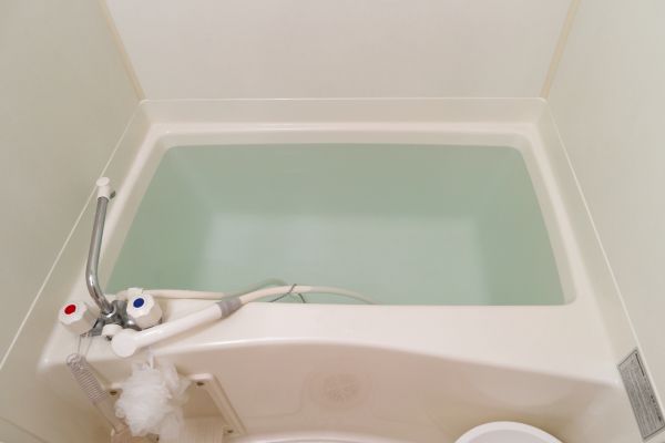 Cost of Bathtub Faucet Replacement in Lenexa