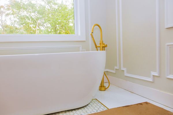 Cost of Tub Water Leak Repair in Lenexa